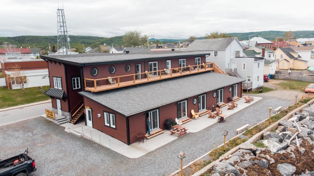 Auberge du Vieux Faubourg Sainte Anne-des-Chênes Extérieur photo