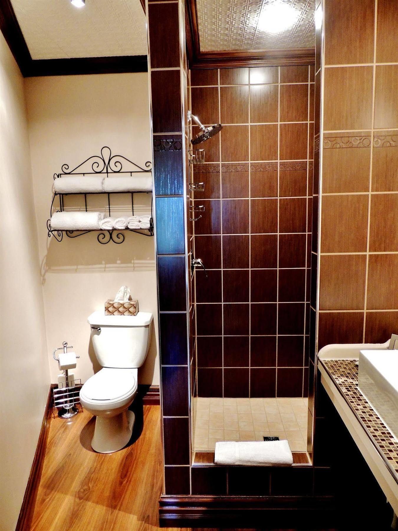 Auberge du Vieux Faubourg Sainte Anne-des-Chênes Extérieur photo